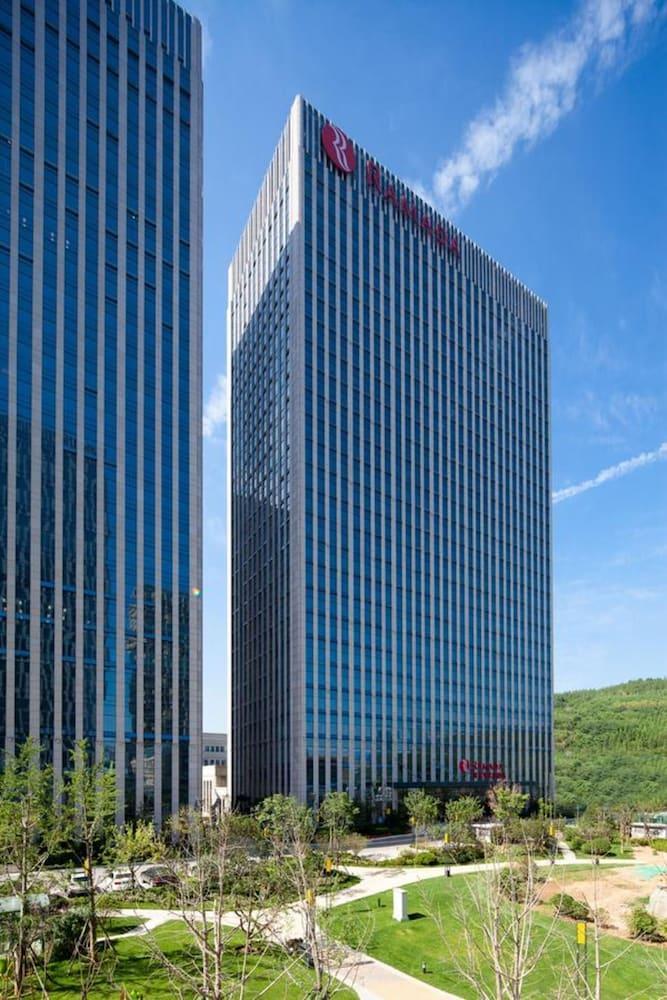 Ramada Jinan Hotel Exterior foto